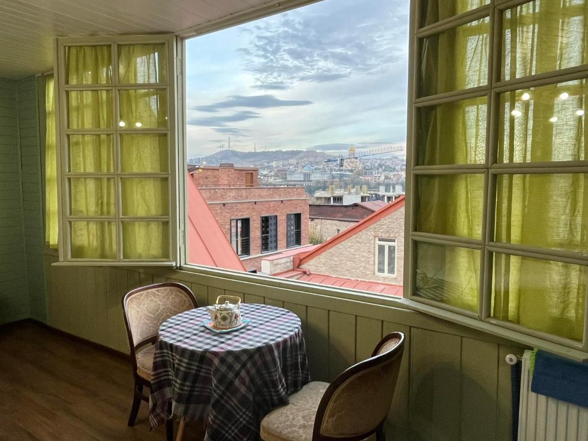 Vintage Tbilisi: Your Retreat Apartman Kültér fotó